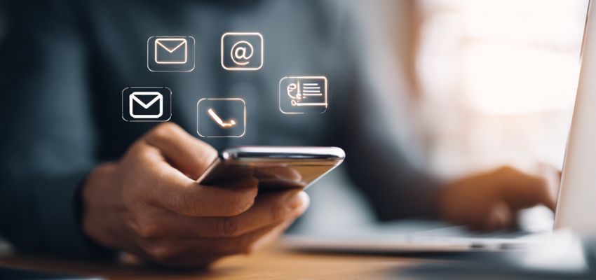 future of contract management (2) You can read, approve, and even sign a contract right on your mobile.